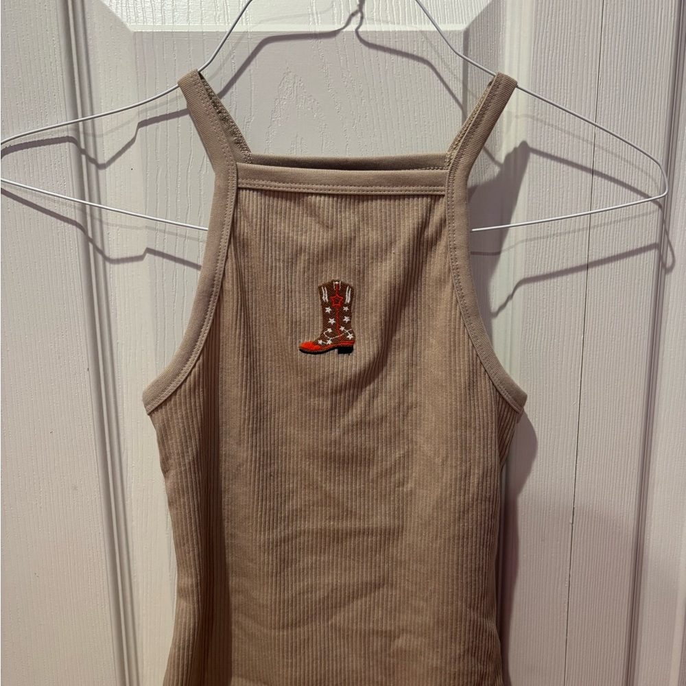 Perfect country brown tank #country #cute